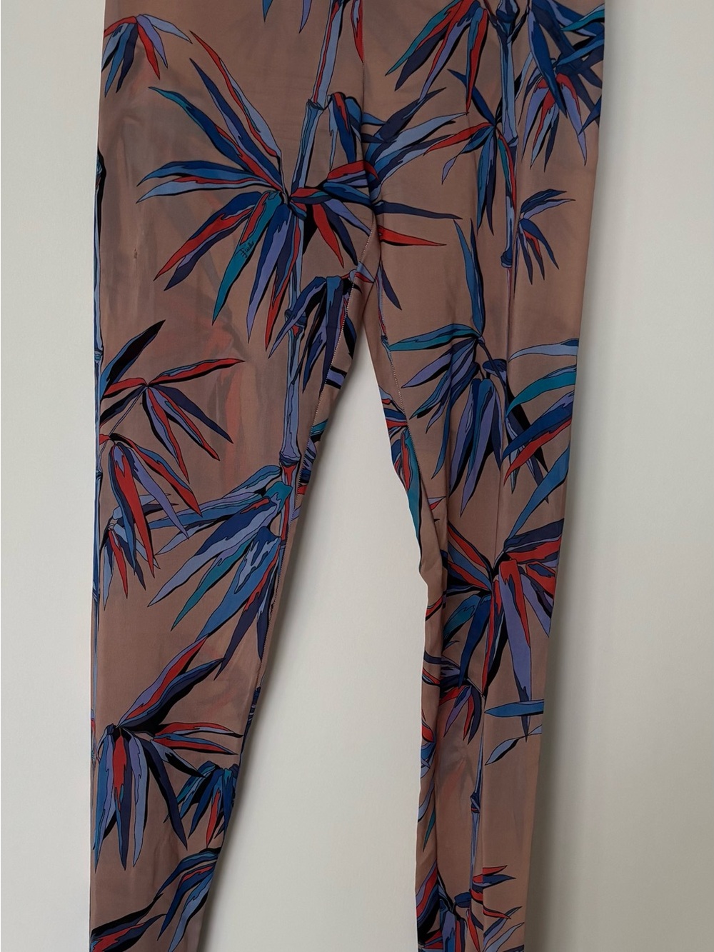 Emilio Pucci Nude Leggings with Blue & Red Tropical Print